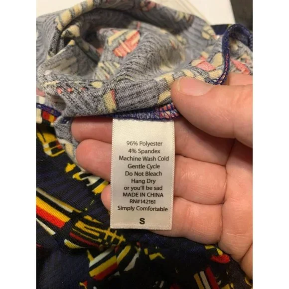 LulaRoe Tropical Floral Print T-Shirt Dress Women’s Size Small - Picture 6 of 6